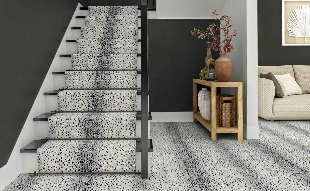 Carpet-Stairs-leopard print